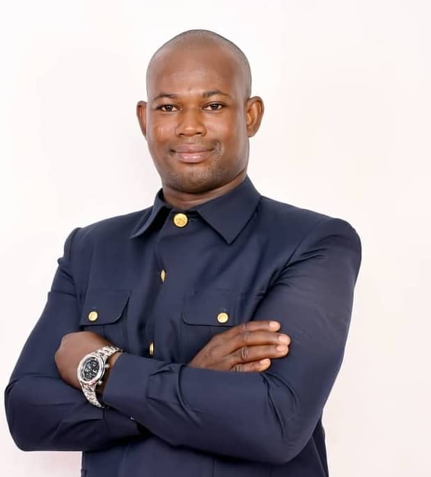 Justin Dibé LANOGA, Directeur Manager